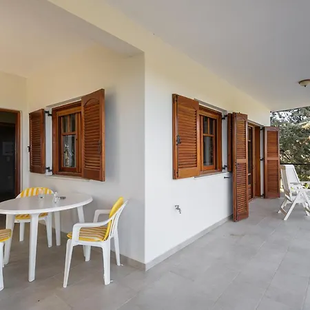 Holiday home Tranquil Cottage, #feelslikehome